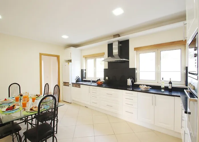 7 Yatak Odalı Villa