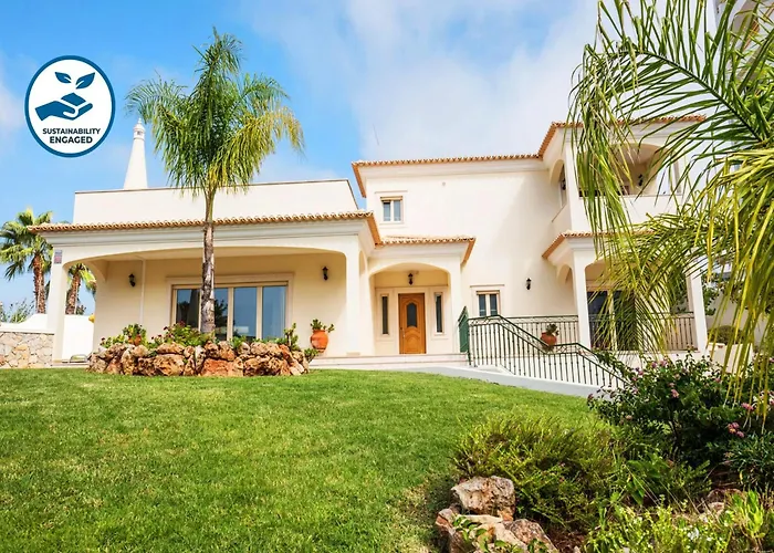7 Yatak Odalı Villa